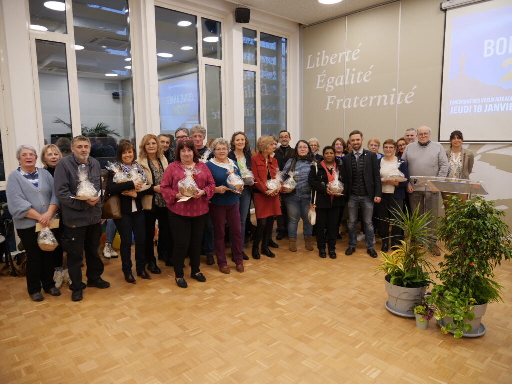 Les médaillés et les rertaités - Cérémonie des voeux aux agents 2024